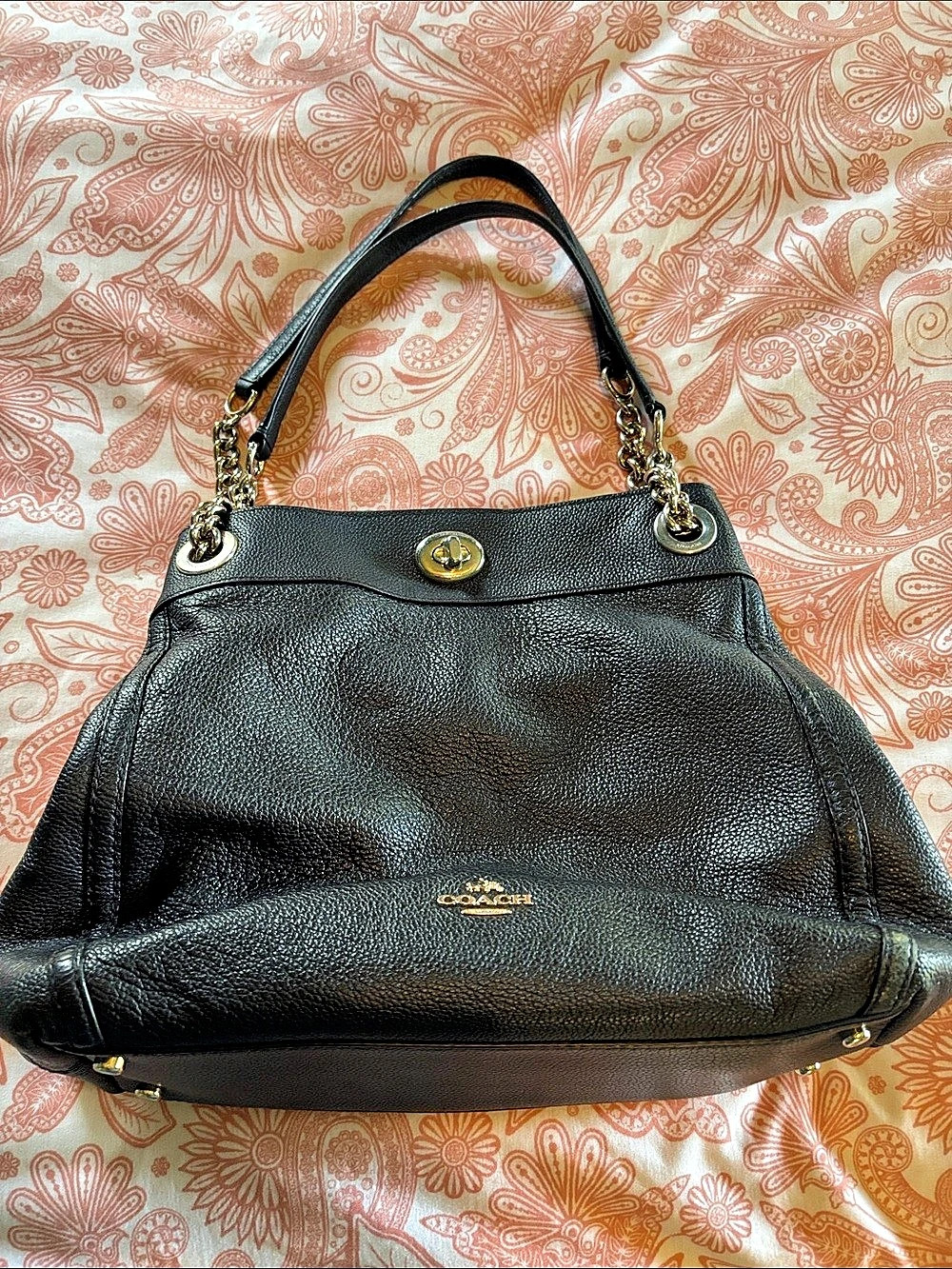 Coach Madison Chain Tote Leather Shoulder Bag in Black